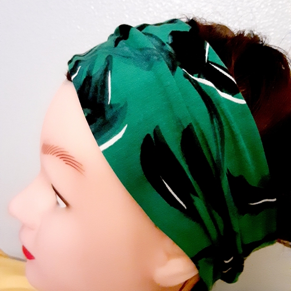 Green floral handmade stretch fashion headband - Picture 2 of 4